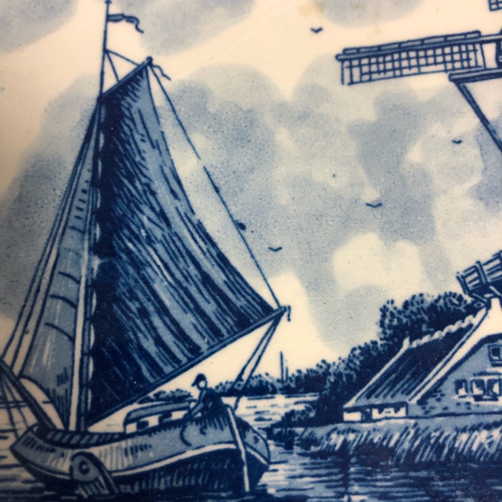 Delft Blue Tile - Picture 4 of 7